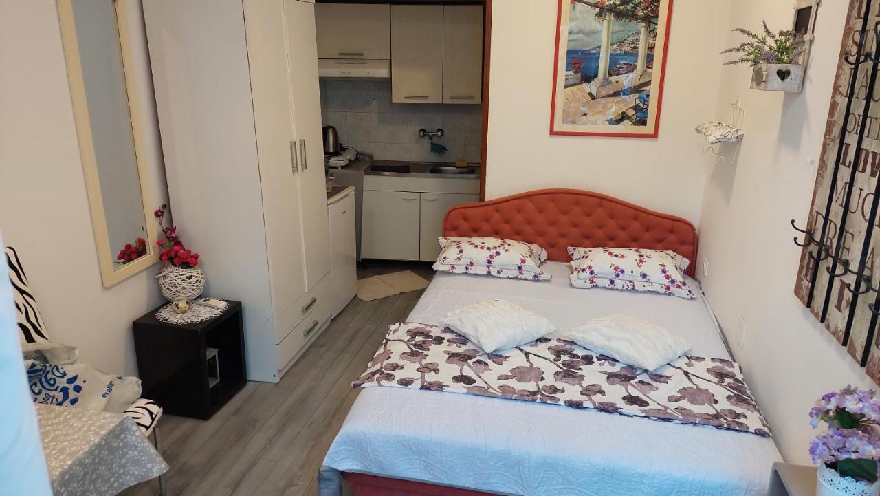 Apartment Rosse สปลิท ภายนอก รูปภาพ