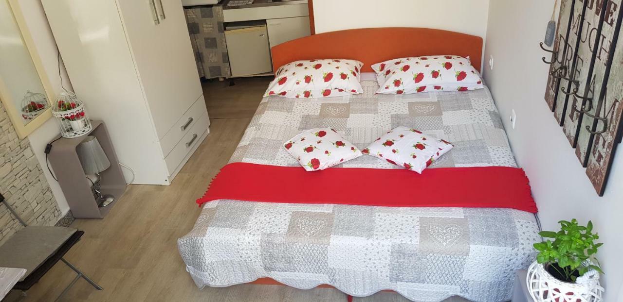 Apartment Rosse สปลิท ภายนอก รูปภาพ